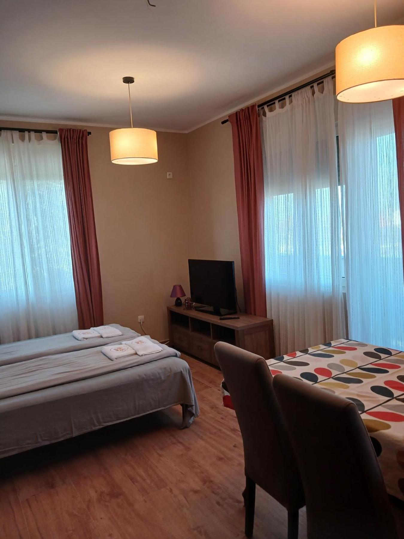Roomsapartments Popcourt Pančevo 外观 照片